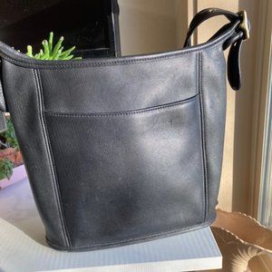 Vintage Coach Legacy 9816 Slim Bucket Satchel Black